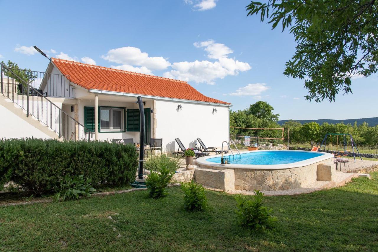 Holiday Home Sego With Private Pool Veliki Brocanac Exterior foto